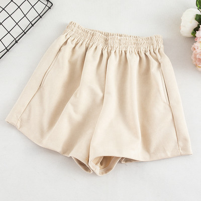 Pantaloni scurti de dama la moda in mai multe culori cu talie inalta