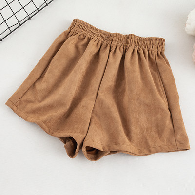 Pantaloni scurti de dama la moda in mai multe culori cu talie inalta