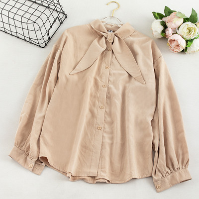 Cămașă modernă de damă în cinci culori cu nasturi și guler clasic