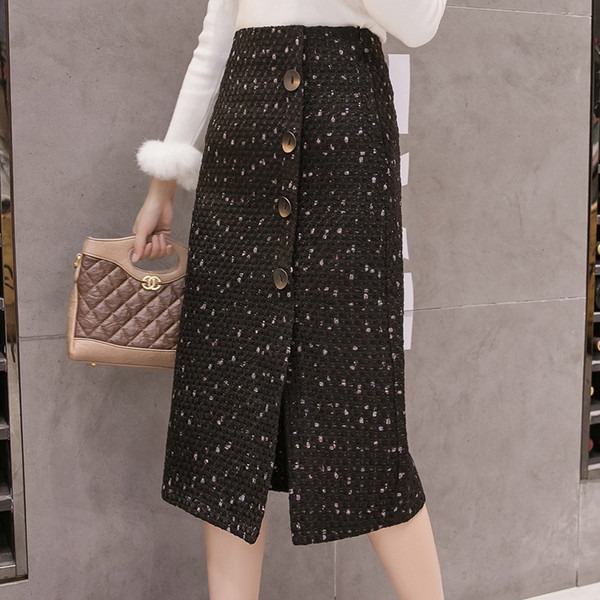 Дамска актуална дълга пола прав модел с копчета в два цвята