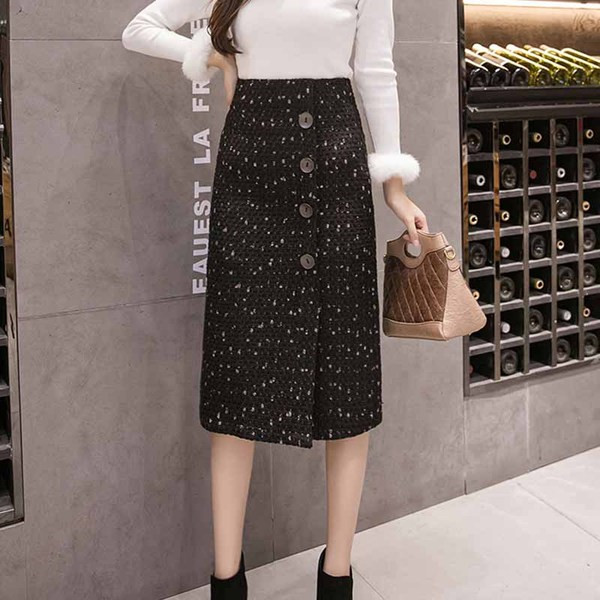 Дамска актуална дълга пола прав модел с копчета в два цвята