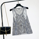 Γυναικείο δαντελένιο αμάνικο σε γκρι χρώμα με Ο neckline