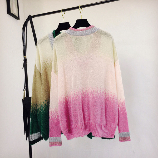 Γυναικείο μακρύ πουλόβερ με λαιμόκοψη σε διάφορα χρώματα