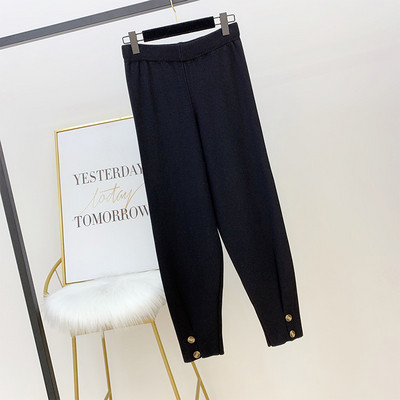 Női alkalmi nadrág gombokkal, magas derékkal