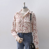 Modern női ing színes mintával fehér és fekete színben