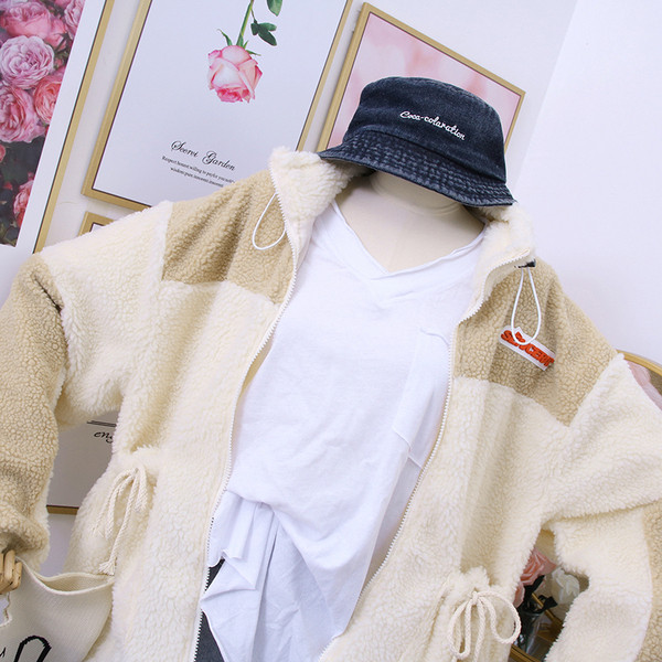 Női alkalmi pulóver kék és bézs cipzárral és zsebekkel