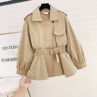 Modern női kabát övvel és aszimmetrikus rögzítéssel, négy színben