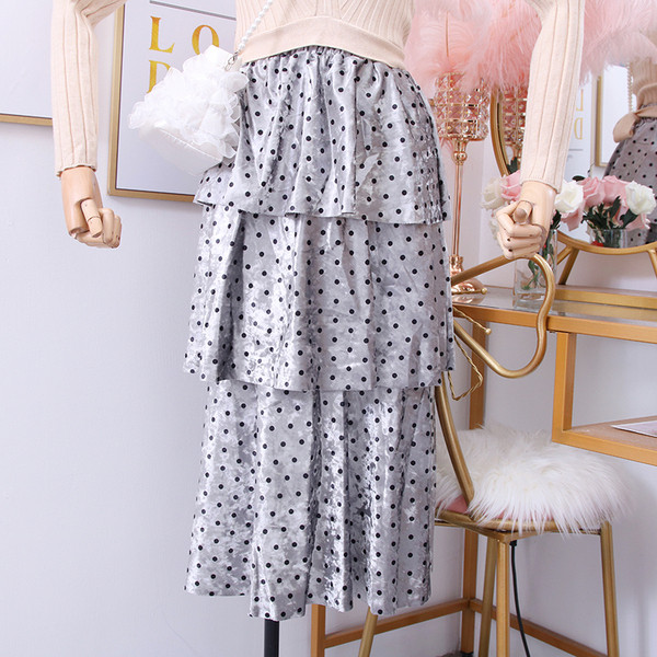 Μοντέρνα γυναικεία φούστα πουά  βελούδινη σε διάφορα χρώματα