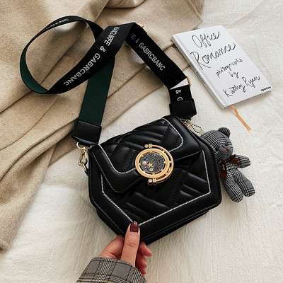 Geantă de mână elegantă cu elemente metalice și mâner lung