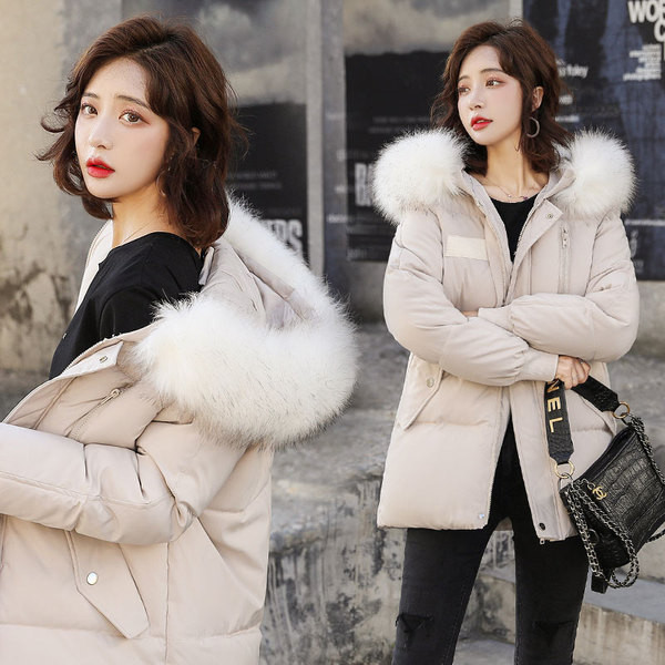 Jachetă modernă de damă cu puf pe glugă și nasturi