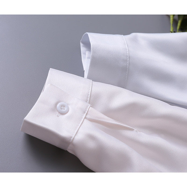 Modern női ing, hosszú ujjal és gombokkal, irizáló színekben