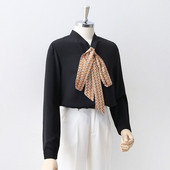 Új modell női ing színes fekete-fehér szalaggal