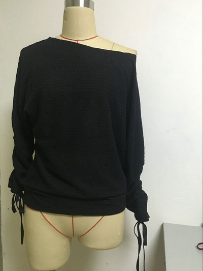 Καθημερινή γυναικεία μπλούζα με κορδόνια και λαιμόκοψη