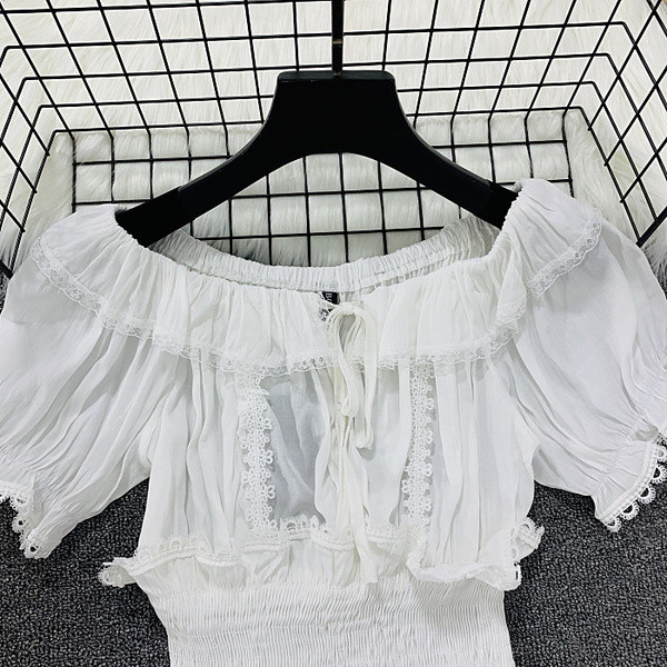 Γυναικεία μπλούζα με γυμνούς ώμους και ελαστική μέση