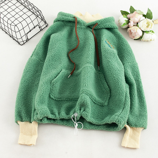 Hanorac de dama in trei culori cu buzunar si cravate