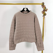 Bluză casual de iarnă de damă cu decolteu oval în bej