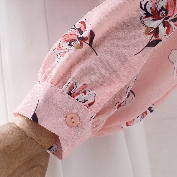 Cămașă de damă cu panglică și model floral în culoarea roz