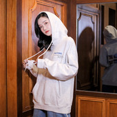 Μοντέρνο γυναικείο φούτερ με τσέπη και κουκούλα σε γκρι χρώμα