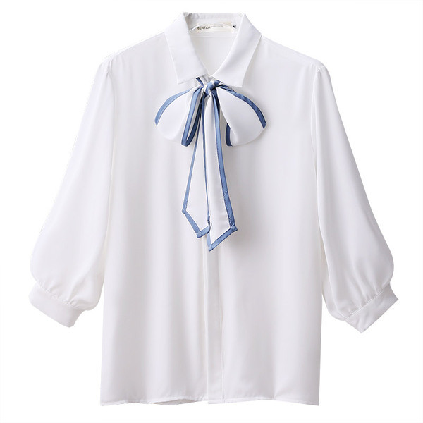 Cămașă modernă de damă cu mâneci 3/4 în albastru și alb