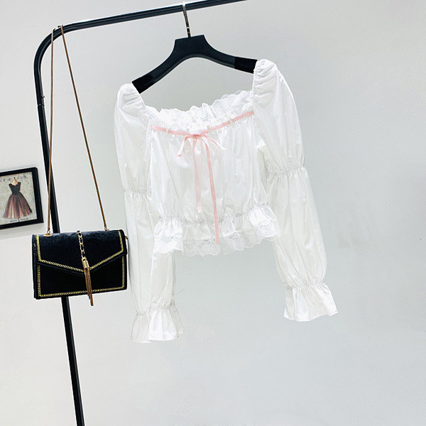 Bluza de dama cu umerii goi si cravate colorate