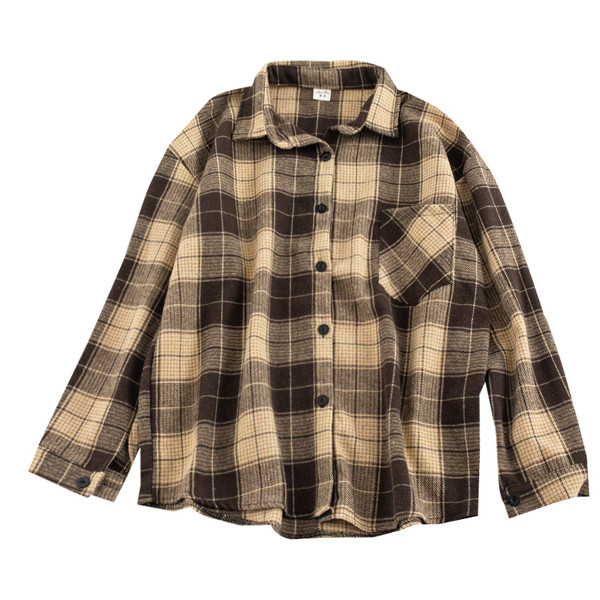 Cămașă de damă în carouri în trei culori cu guler și nasturi clasici