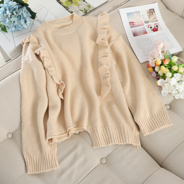 Ασύμμετρο γυναικείο πουλόβερ με ωοειδές λαιμόκοψη σε διάφορα χρώματα