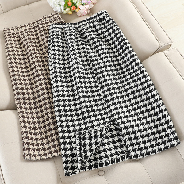 Стилна дамска пола Slim модел в черен и кафяв цвят