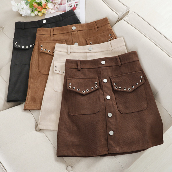 Fusta scurta de dama model nou cu buzunare si nasturi in mai multe culori