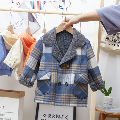 Μοντέρνο παιδικό παλτό με τσέπες και κουμπιά για αγόρια