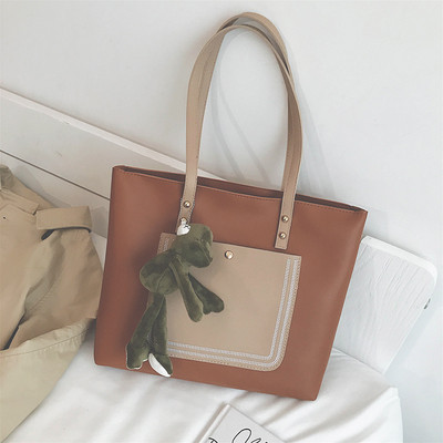 Női modern ökobőr táska kiegészítővel több színben