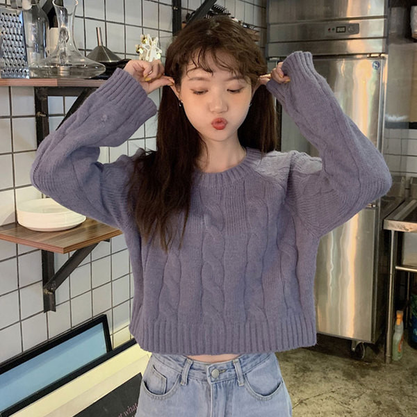 Μοντέρνα γυναικεία κοντή μπλούζα με ωοειδές λαιμόκοψη σε διάφορα χρώματα