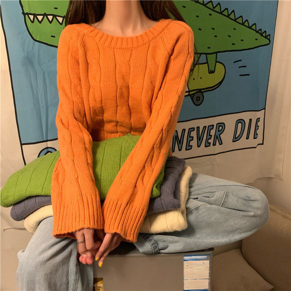 Μοντέρνα γυναικεία κοντή μπλούζα με ωοειδές λαιμόκοψη σε διάφορα χρώματα