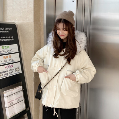 Γυναικείο μοντέρνο μπουφάν με κουκούλα σε δύο χρώματα 