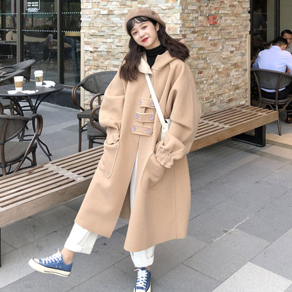 Καθημερινό μακρύ γυναικείο παλτό με τσέπες σε δύο χρώματα