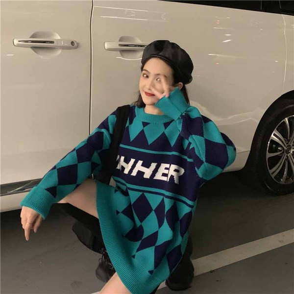 Γυναικείο φαρδύ πουλόβερ σε δύο χρώματα με επιγραφή