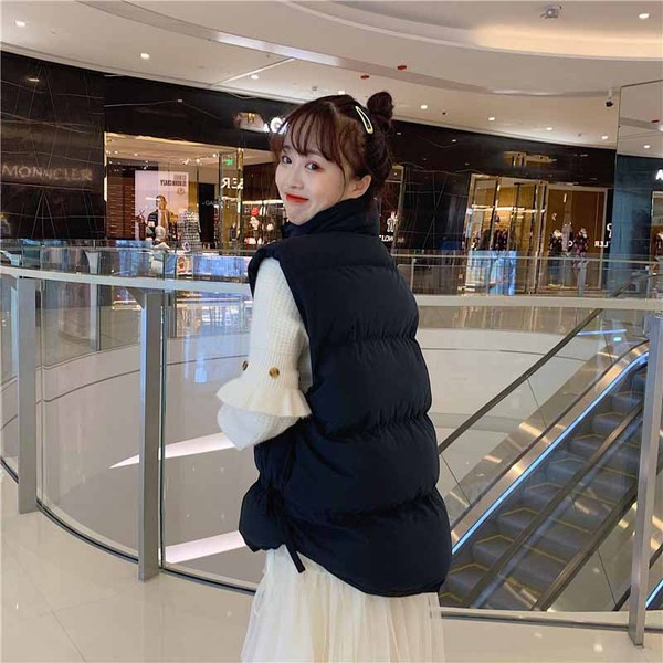 Vesta de actualitate dama in doua culori cu guler inalt