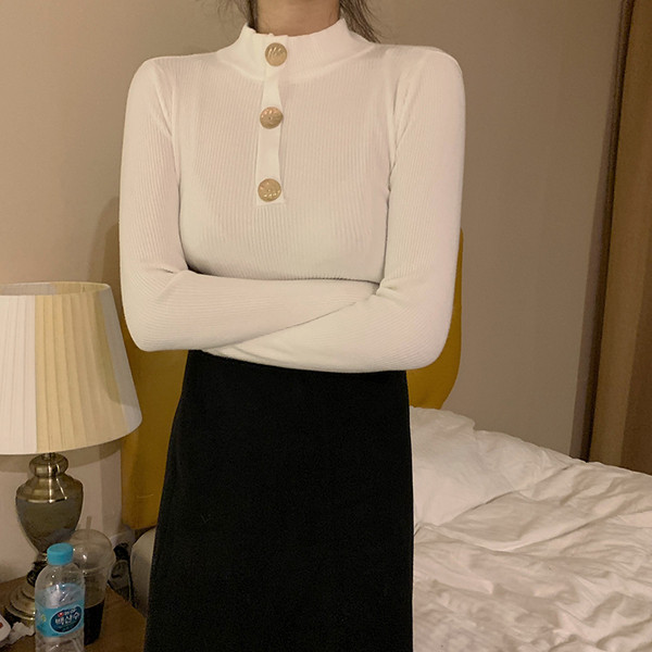 Bluză de damă modernă în trei culori cu guler semi-înalt în trei culori