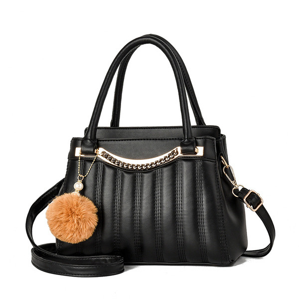Stílusos női táska rövid és hosszú füllel