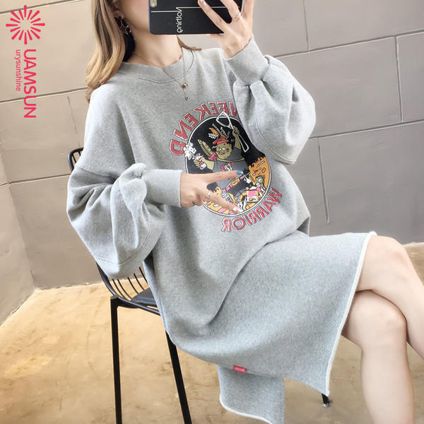 Rochie scurta de dama de toamna cu maneci lungi si aplicatie in gri, galben si roz