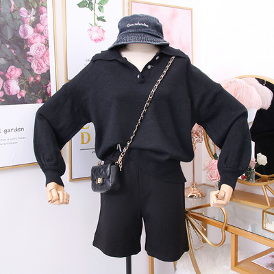 Pulover de dama model nou, cu guler si nasturi clasici