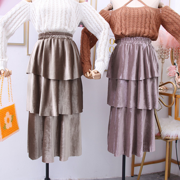 Γυναικεία βελούδηνη φούστα σε διάφορα χρώματα