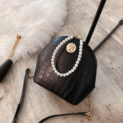 Κομψή γυναικέια τσάντα με πέρλες λαβή και μακρά λαβή σε άσπρο, μαύρο, κόκκινο, κίτρινο και πράσινο χρώμα