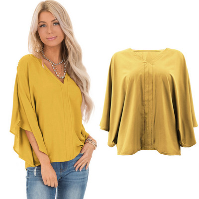 Μοντέρνα γυναικεία μπλούζα με λαιμόκοψη και μανίκια 3/4 σε πέντε χρώματα