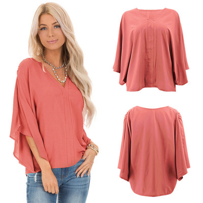 Μοντέρνα γυναικεία μπλούζα με λαιμόκοψη και μανίκια 3/4 σε πέντε χρώματα