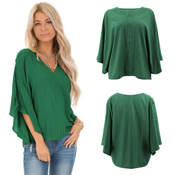 Μοντέρνα γυναικεία μπλούζα με λαιμόκοψη και μανίκια 3/4 σε πέντε χρώματα
