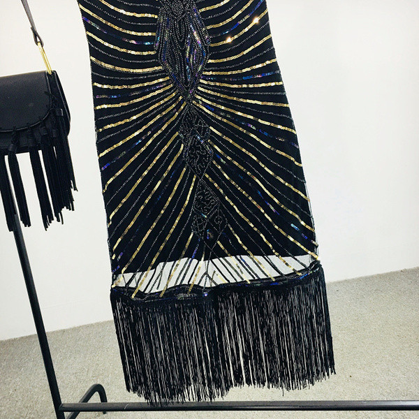 Rochie de dama eleganta cu decolteu in V cu paiete