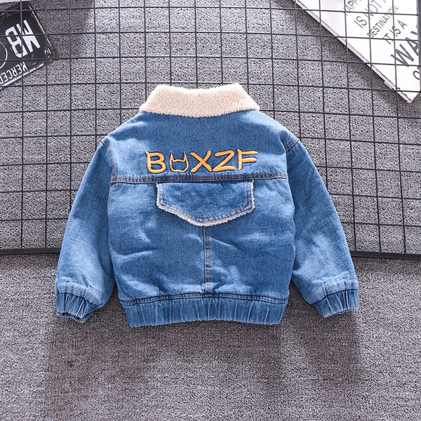 Geaca de blugi pentru copii model nou cu broderie si nasturi in albastru si negru