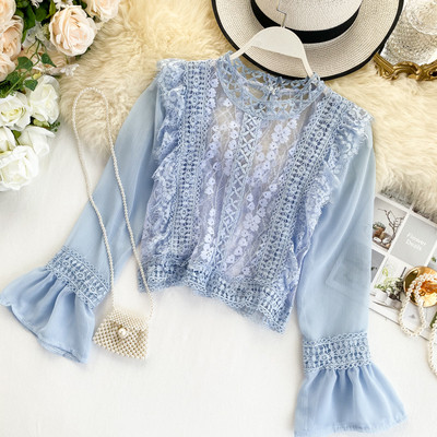 Καθημερινή γυναικεία κοντή μπλούζα με δαντέλα σε διάφορα χρώματα