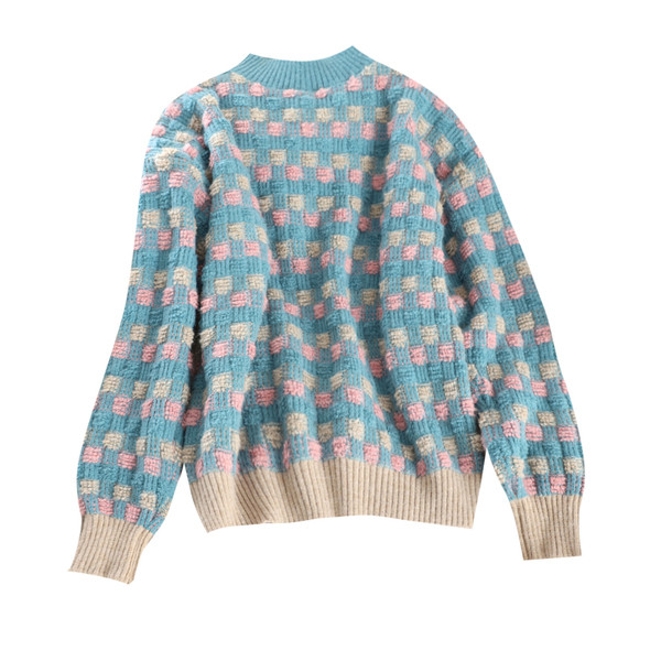 Γυναικέιο πουλόβερ με ωοειδές λαιμόκοψη σε μπλε και μπεζ χρώμα