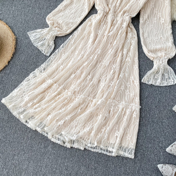 Rochie de dama cu dantela in alb